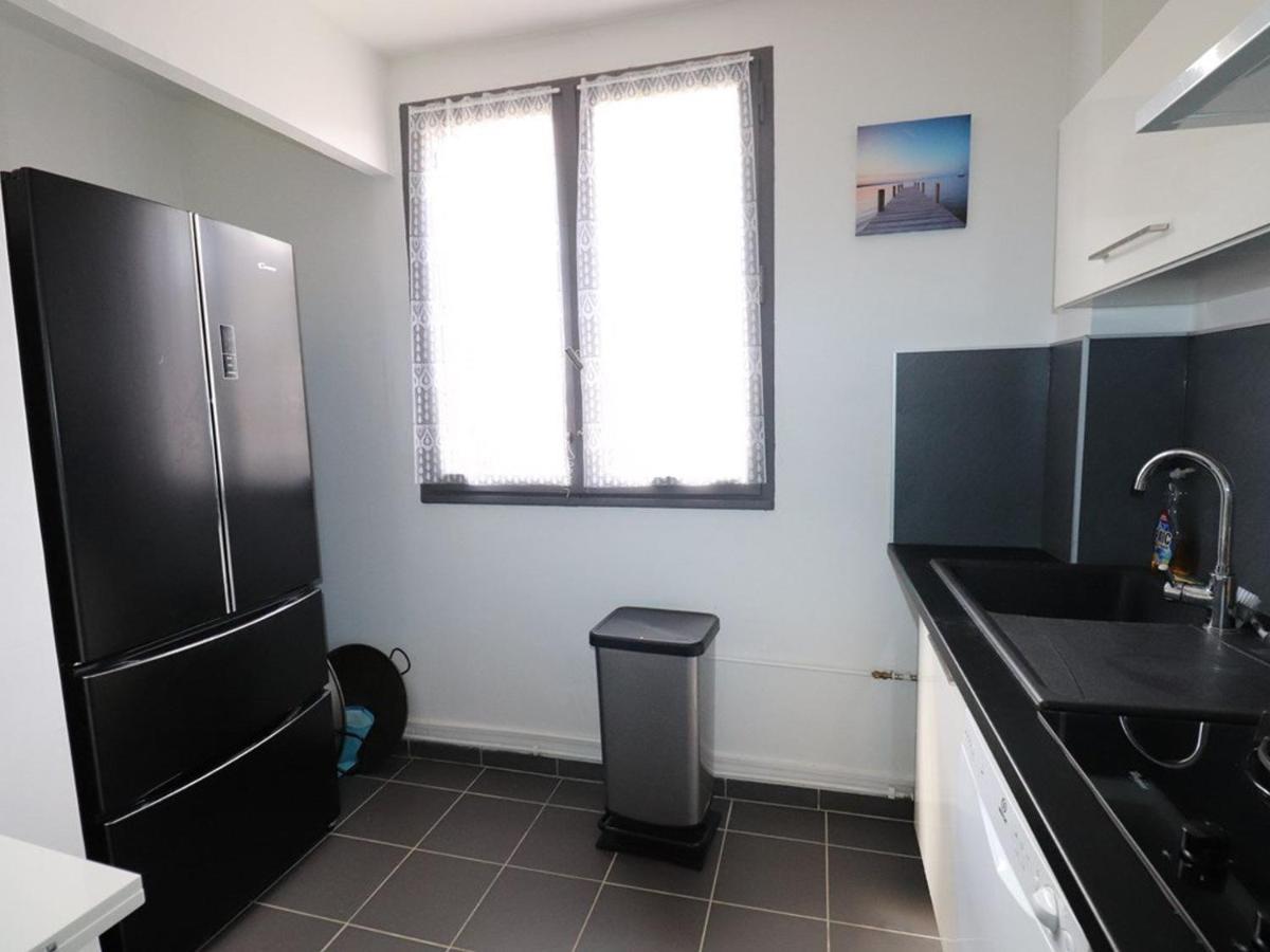 3 Pieces Climatise Avec Terrasse, Parking Prive, A 100M De La Plage, 7 Couchages - Fr-1-307-148 Le Grau-du-Roi Luaran gambar