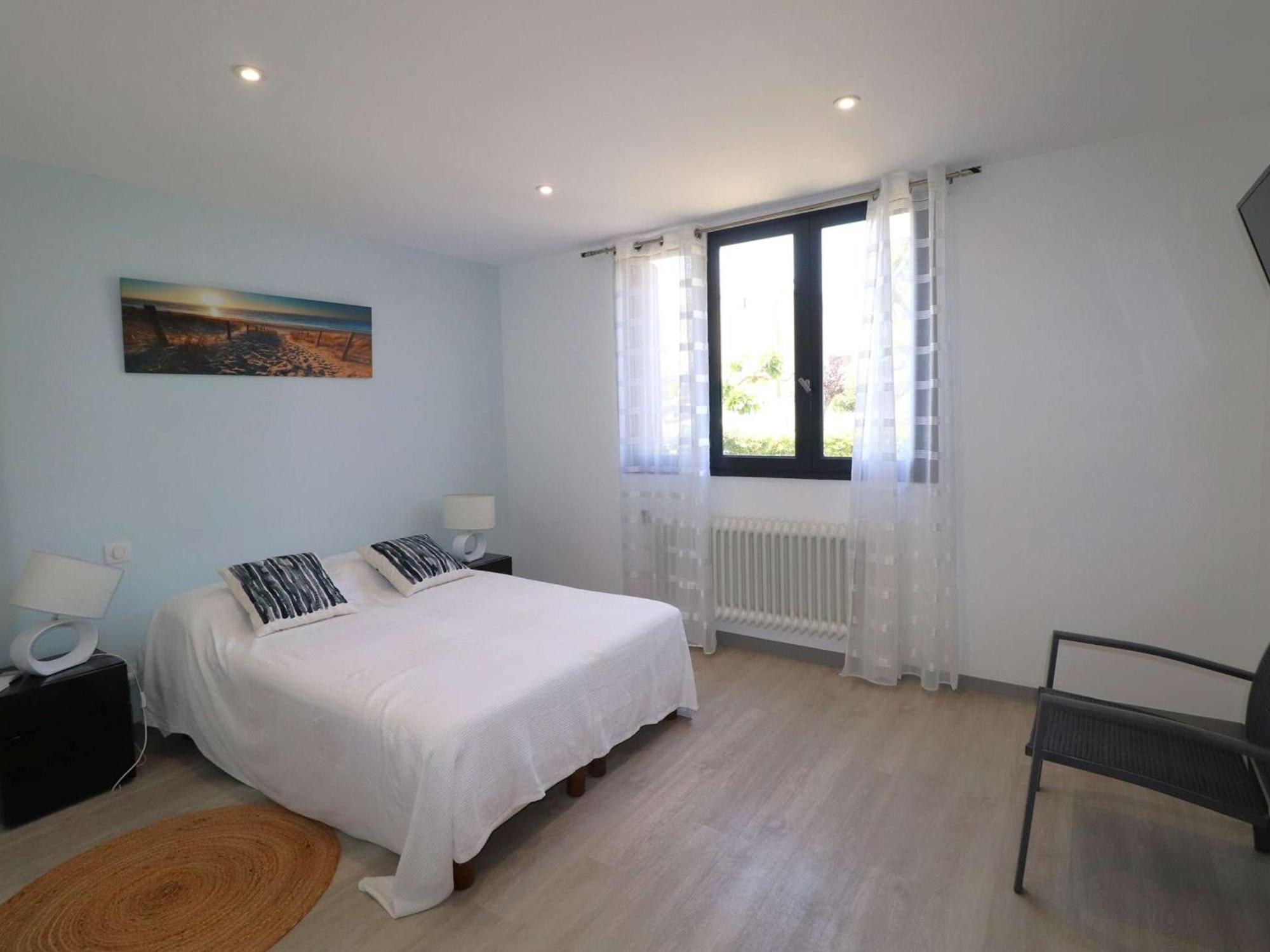 3 Pieces Climatise Avec Terrasse, Parking Prive, A 100M De La Plage, 7 Couchages - Fr-1-307-148 Le Grau-du-Roi Luaran gambar